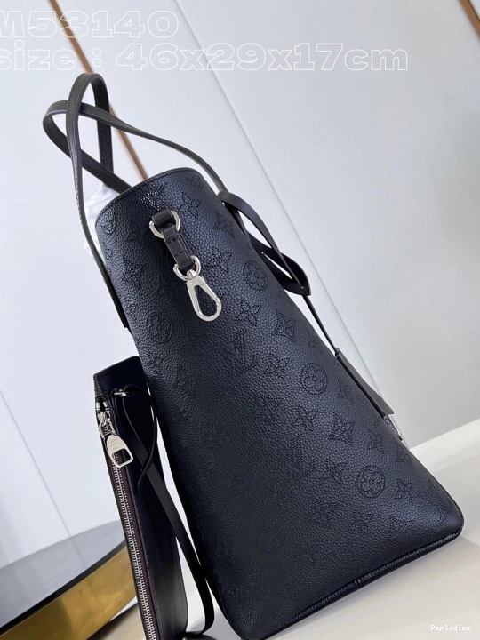 Cheap LOUIS x VUITTON 17CM HINA-46 29.5 x 0822